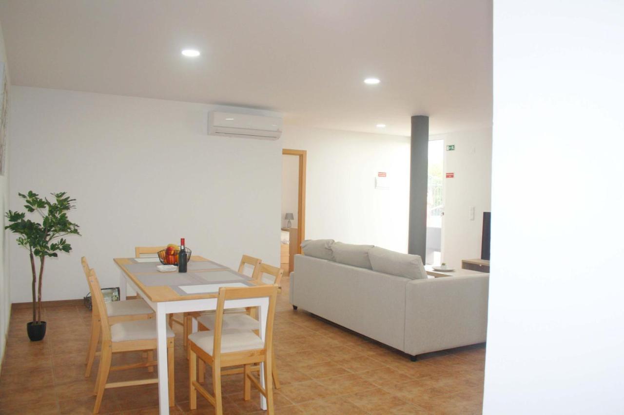 Lugar Dos Louros 2 Apartment Estreito Da Calheta Bagian luar foto