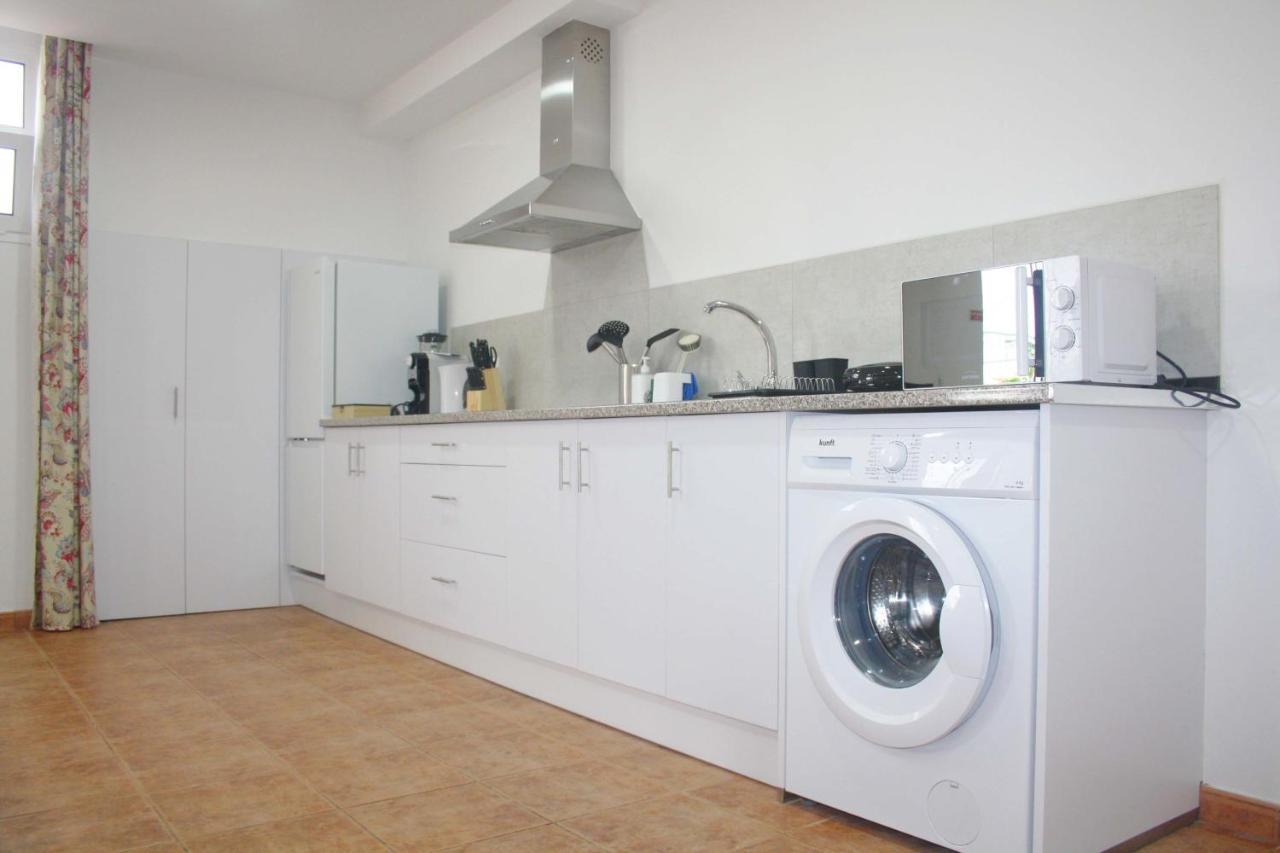 Lugar Dos Louros 2 Apartment Estreito Da Calheta Bagian luar foto